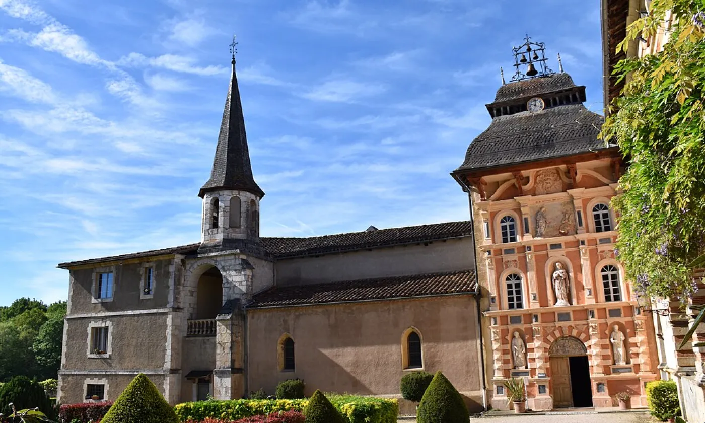 Le sanctuaire de Notre-Dame de Garaison ©René Hourdry, CC BY-SA 4.0 Wikimedia Commons