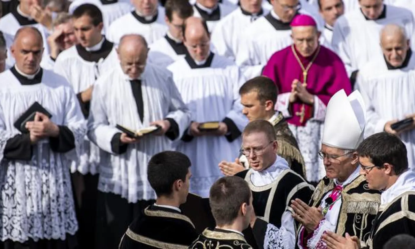 KEYSTONE - JEAN-CHRISTOPHE BOTT