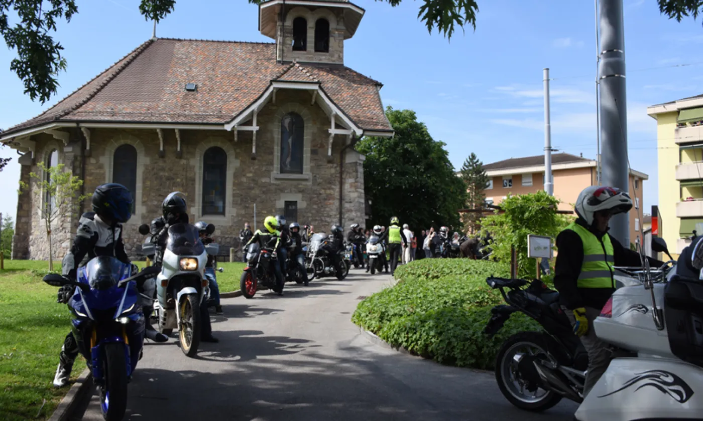 Bénédiction des motards à Chavannes (photo: Gérard Jaton)